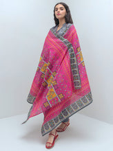 Load image into Gallery viewer, Beechtree Mor Bagh 3pc Unstitched Printed Lawn Suit (KA-03)