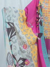 Load image into Gallery viewer, Beechtree Mor Bagh 3pc Unstitched Printed Lawn Suit (KA-05)