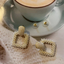 Load image into Gallery viewer, Retro Square Pearl Earrings