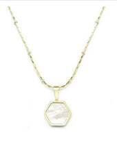 Load image into Gallery viewer, Titanium Steel Geometric Natural Shell Pendant