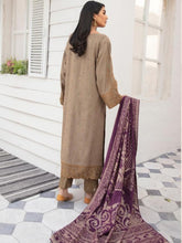 Load image into Gallery viewer, Johra Nafees Embroidered Marina Peach Winter Collection JR 629