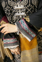 Load image into Gallery viewer, MAJESTIC 3pc Unstitched Luxury Embroidered Karandi Suiting RA-21-RK-D9