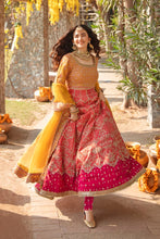 Load image into Gallery viewer, Qalamkar Shadmani Phir Se 4pc Unstitched (Gulshan FW-5) Suiting