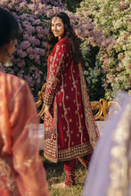 Load image into Gallery viewer, Qalamkar Shadmani Phir Se 4pc Unstitched (Roma FW-3) Suiting