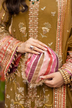 Load image into Gallery viewer, Qalamkar Shadmani Phir Se 4pc Unstitched (Safeena FW-2) Suiting