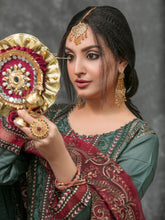 Load image into Gallery viewer, Tawakkal Mahpara 3pc Unstitched Aari Embroidered Fancy Lawn Suit D1647