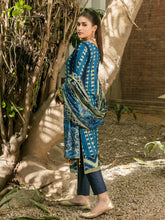 Load image into Gallery viewer, Tawakkal Naazli 3pc Unstitched Embroidered And Digital Printed Lawn Suit D6786