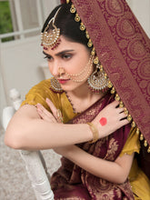 Load image into Gallery viewer, Tawakkal Raaya 3pc Unstitched Banarsi Lawn Suit D 6403