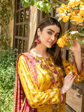 Load image into Gallery viewer, Tawakkal Sophia 3pc Unstitched Embroidered And Digital Printed Lawn Suit D6988
