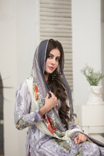 Load image into Gallery viewer, SUMMER MEDLEY 3 pc Unstitched Embroidered Printed Lawn Suiting
