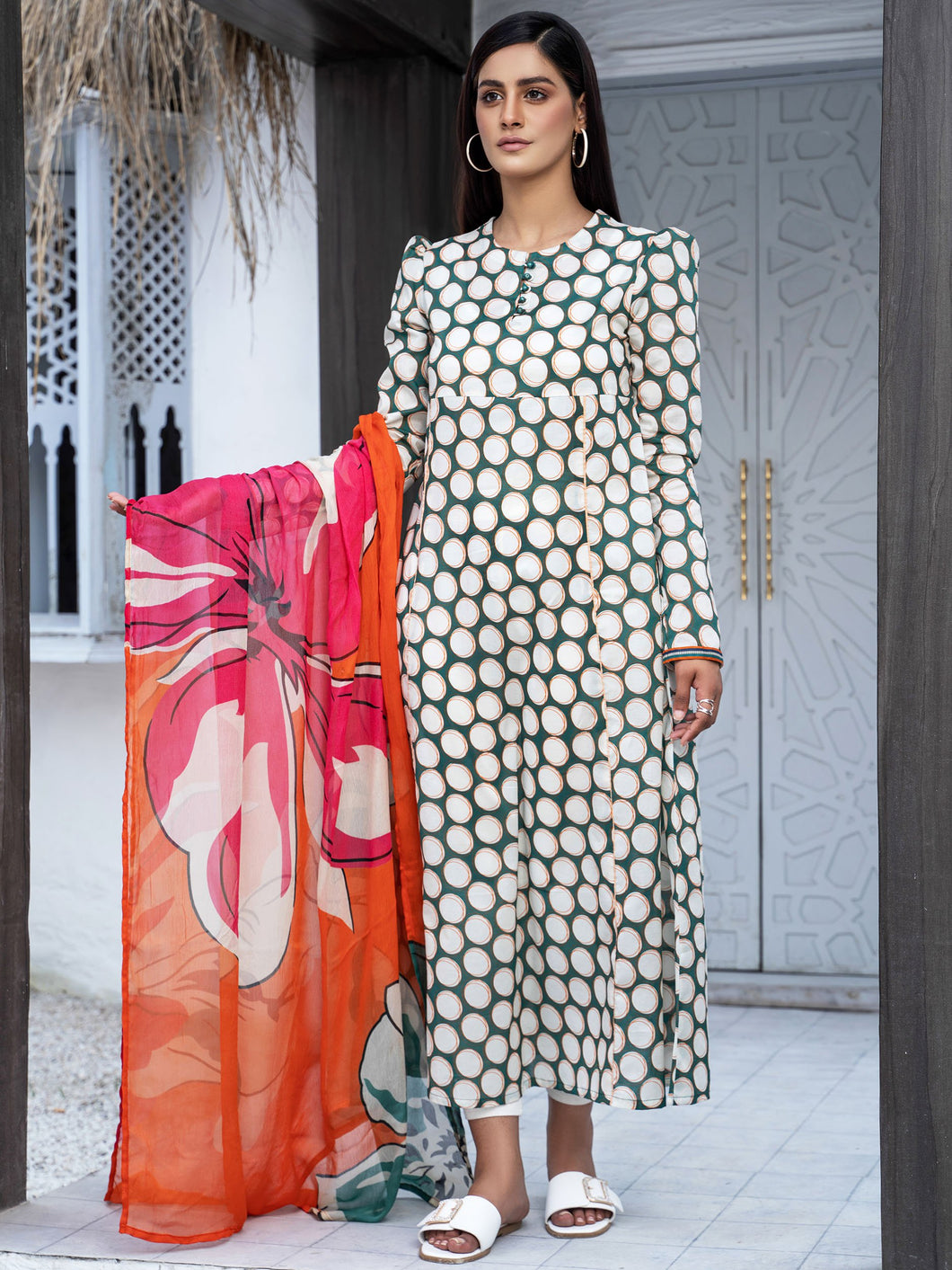 Unstitched Printed Lawn 2pc Suit (Code:U1501-2PC-SEAGRN)