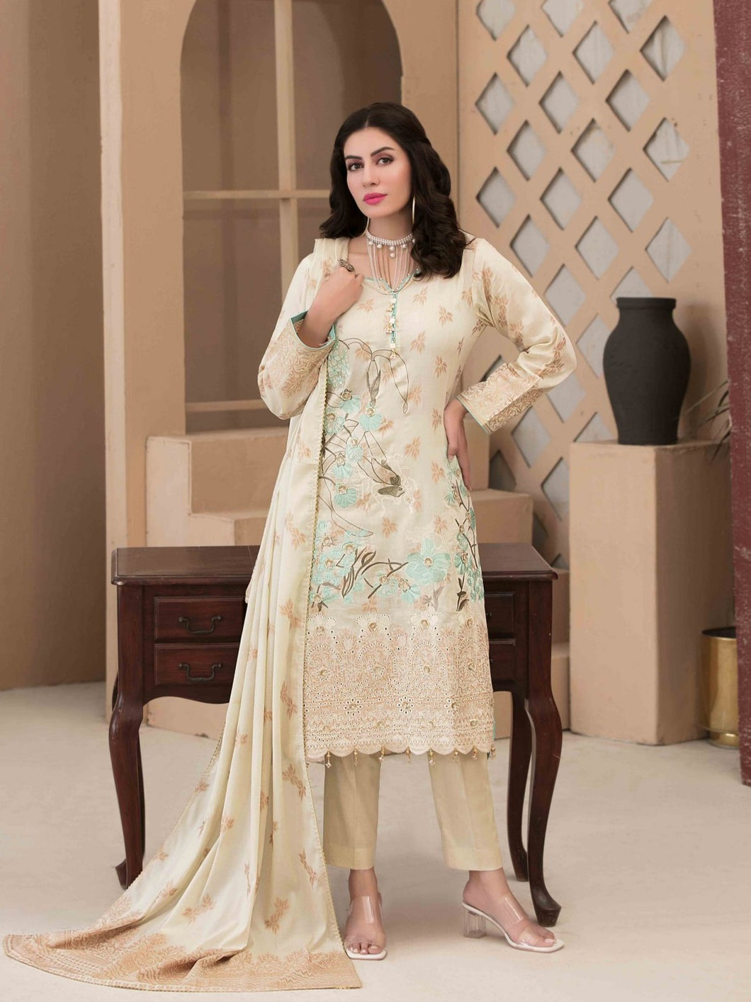 PANDORA 3pc Unstitched Boring Embroidered Banarsi Lawn Suiting