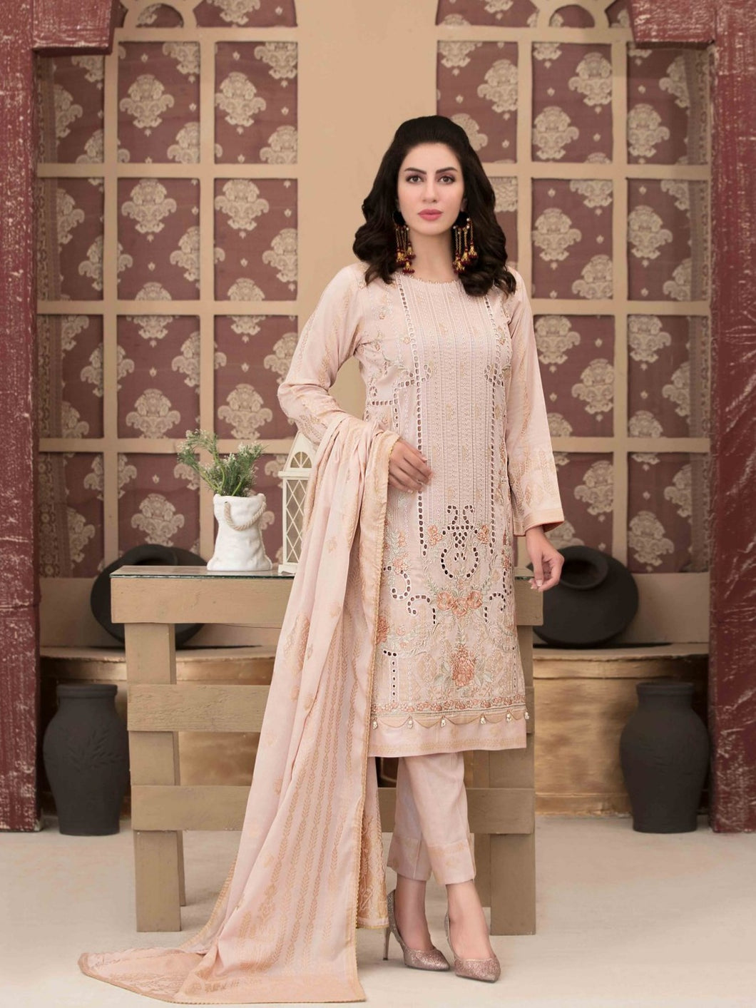 PANDORA 3pc Unstitched Boring Embroidered Banarsi Lawn Suiting