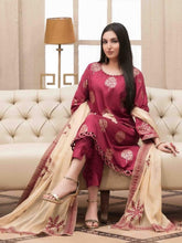 Load image into Gallery viewer, Pearla 3pc Unstitched Viscose Pearl Gold Table Printed Winter Suiting D5961
