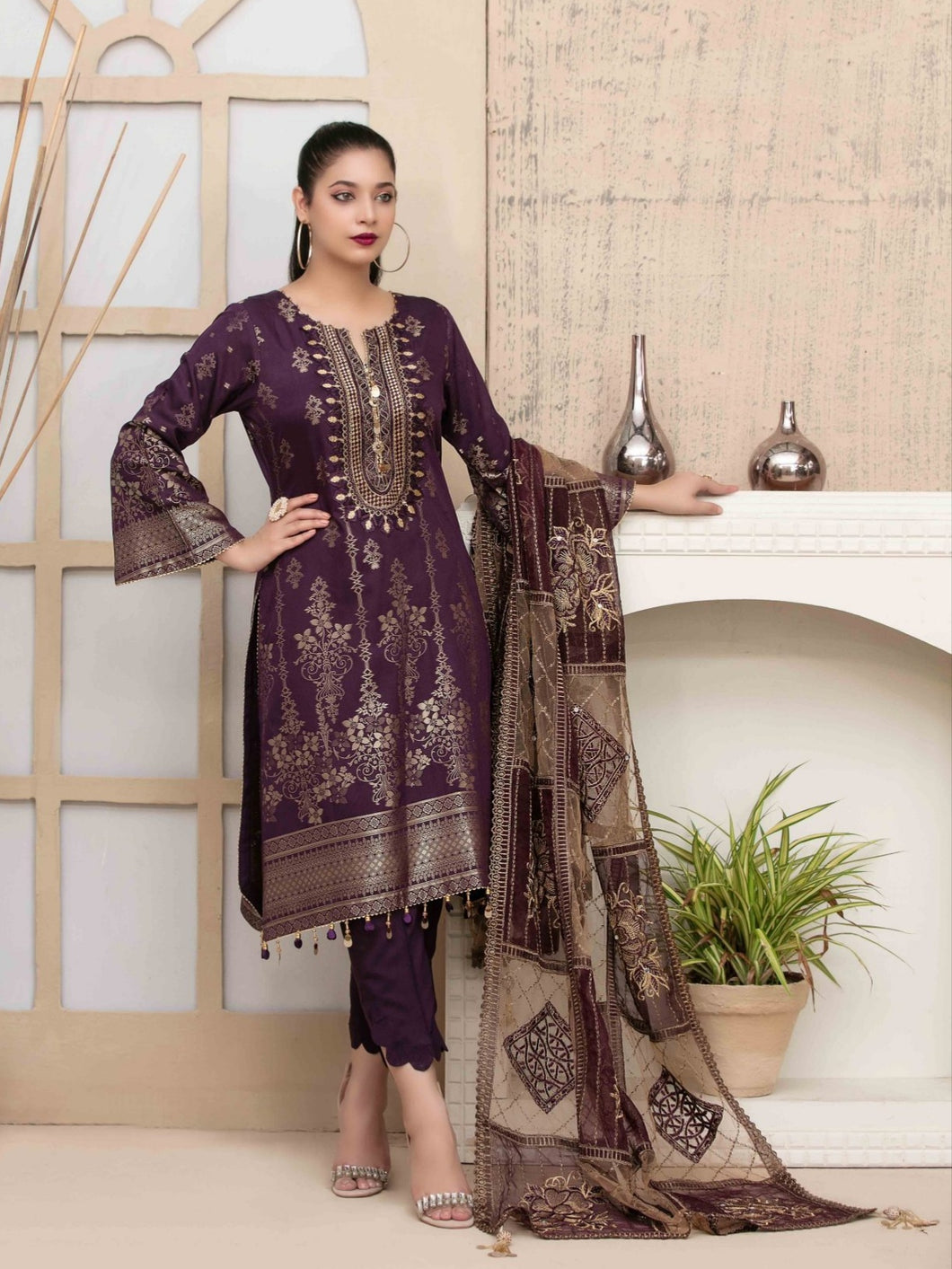 Mariana 3pc Unstitched Embroidered Banarsi Viscose Suiting D1993