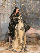 Load image into Gallery viewer, Pearla 3pc Unstitched Viscose Pearl Gold Table Printed Winter Suiting D6186

