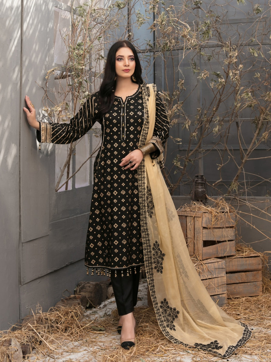 Pearla 3pc Unstitched Viscose Pearl Gold Table Printed Winter Suiting D6186