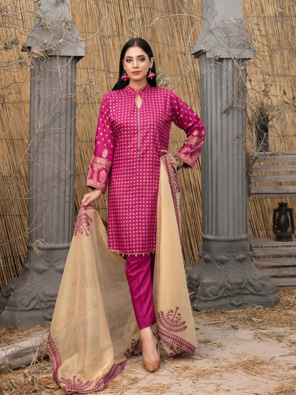 Pearla 3pc Unstitched Viscose Pearl Gold Table Printed Winter Suiting D6189