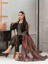 Load image into Gallery viewer, SARAAB 3pc Unstitched Aari Embroidered Fancy Chiffon Suiting D2002

