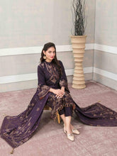 Load image into Gallery viewer, SELENA BY TAWAKKAL 3pc Unstitched Dual Color Broshia Banarsi Viscose Suit D6456
