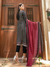 Load image into Gallery viewer, Tawakkal Sophia 3pc Unstitched Embroidered And Digital Printed Lawn Suit D6991
