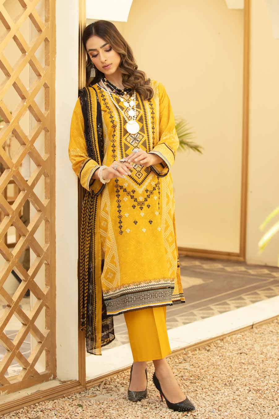 MAYA 3pc Unstitched Embroidered Digital Printed Lawn Suiting